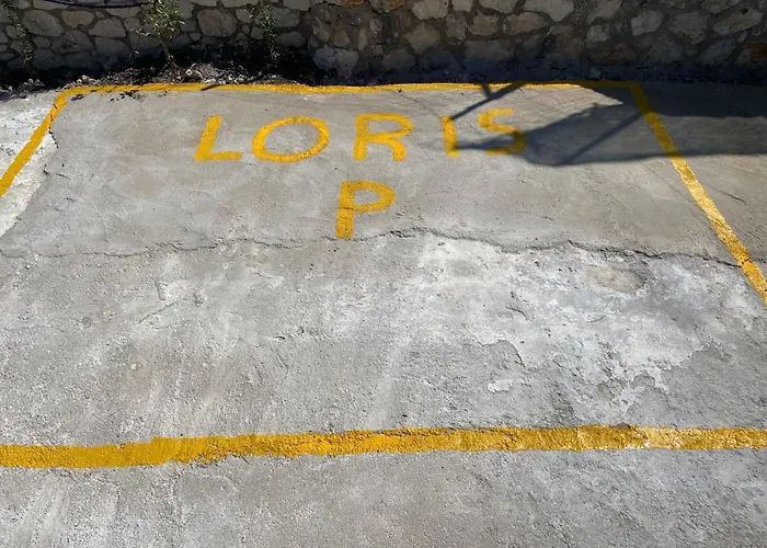 Loris\'House